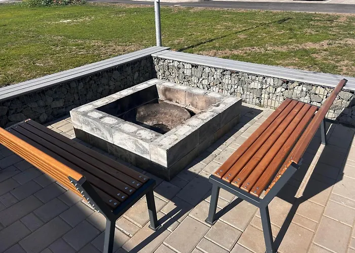E4 Apartman *